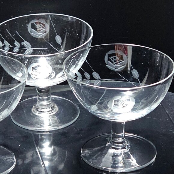 4 Vintage Rose Champagne Coupe 3" short glasses etched floral 4oz romantic glass - Picture 3 of 6